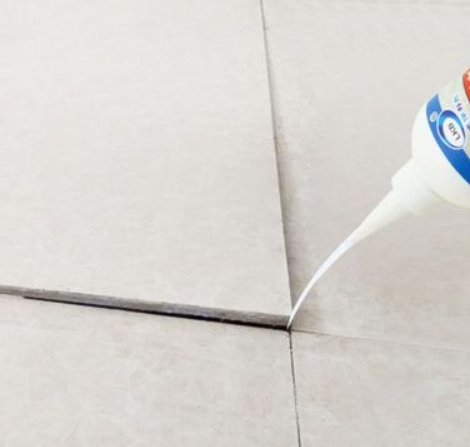 青秀瓷砖空鼓维修公司分享卫生间瓷砖脱落的原因可能有以下几点